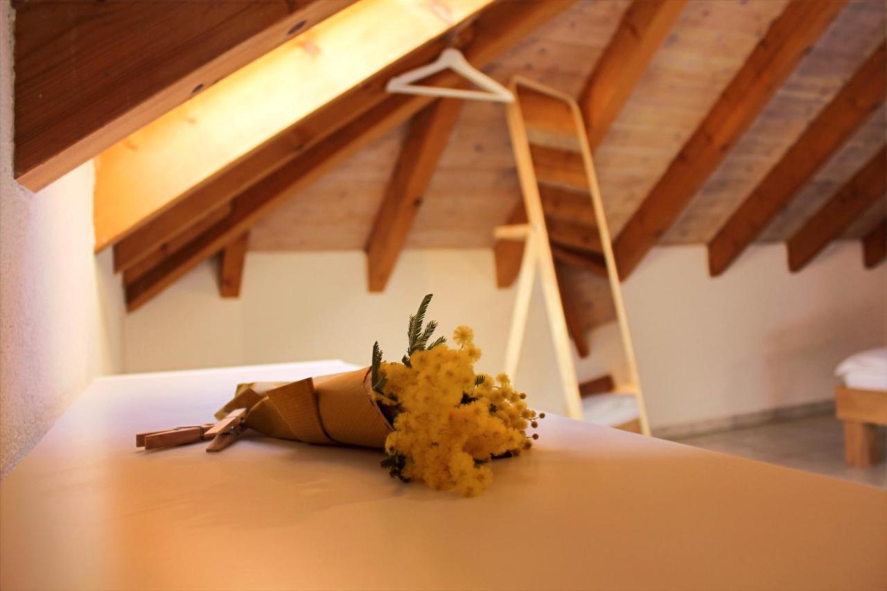 Casa Gialla Russo Luaran gambar
