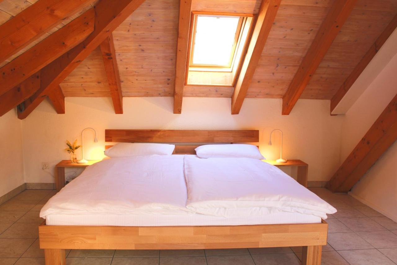 Casa Gialla Russo Luaran gambar